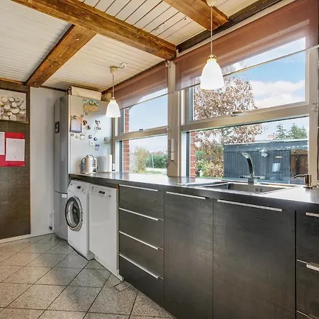 Three-bedroom Holiday In Casa de Férias
